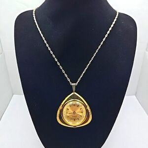 Womens Vintage Endura Pendant Watch Necklace Runs Gold Tone Chain Swiss